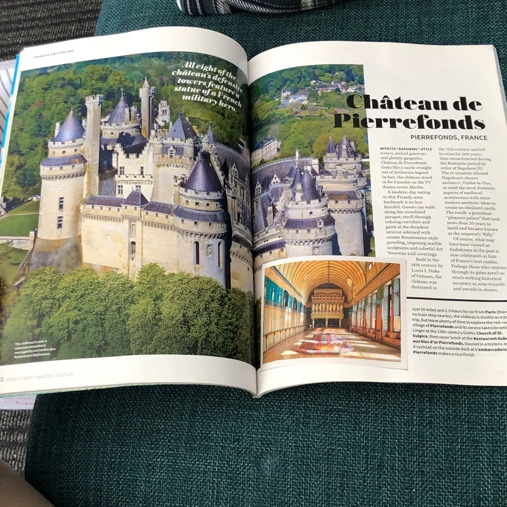 The World's Most Amazing Castles Magazine
